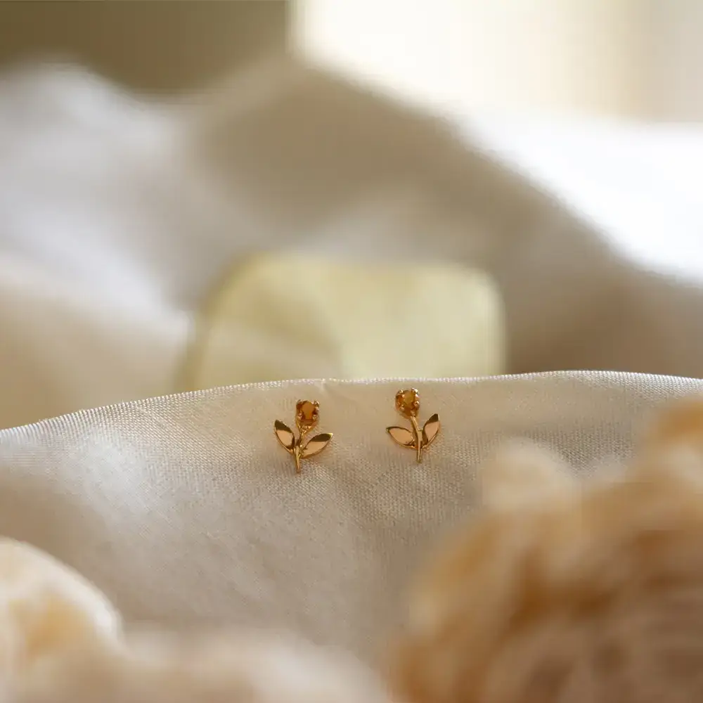 Tulip Citrine 18K Gold Stud Earrings : GHCUCSER-3688