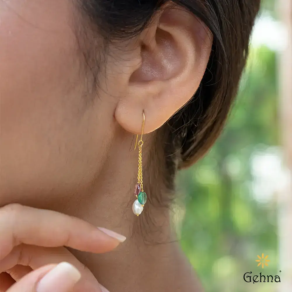 Gleaming Pearl, Tourmaline And Emerald 18K Gold Earring : GHCUCSER-5402