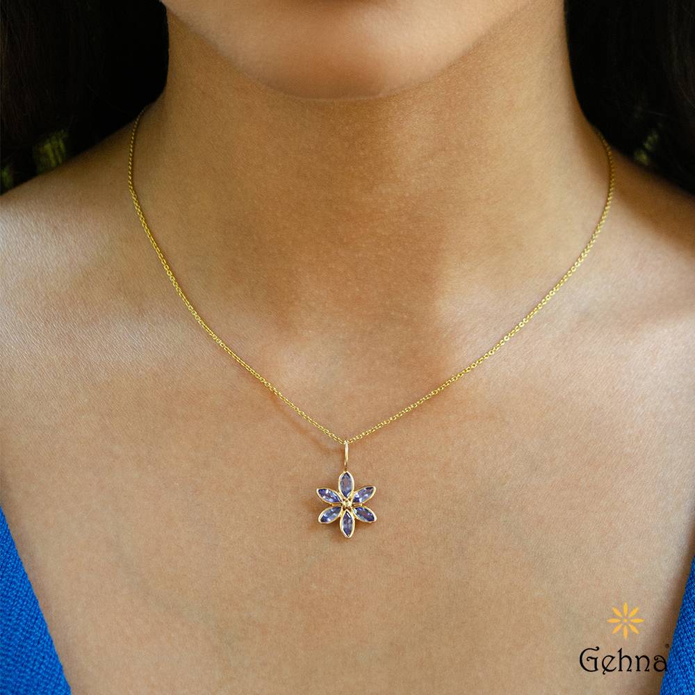 Bloomy Tanzanite 18K Gold Pendant : GHCUCSPERR-6362