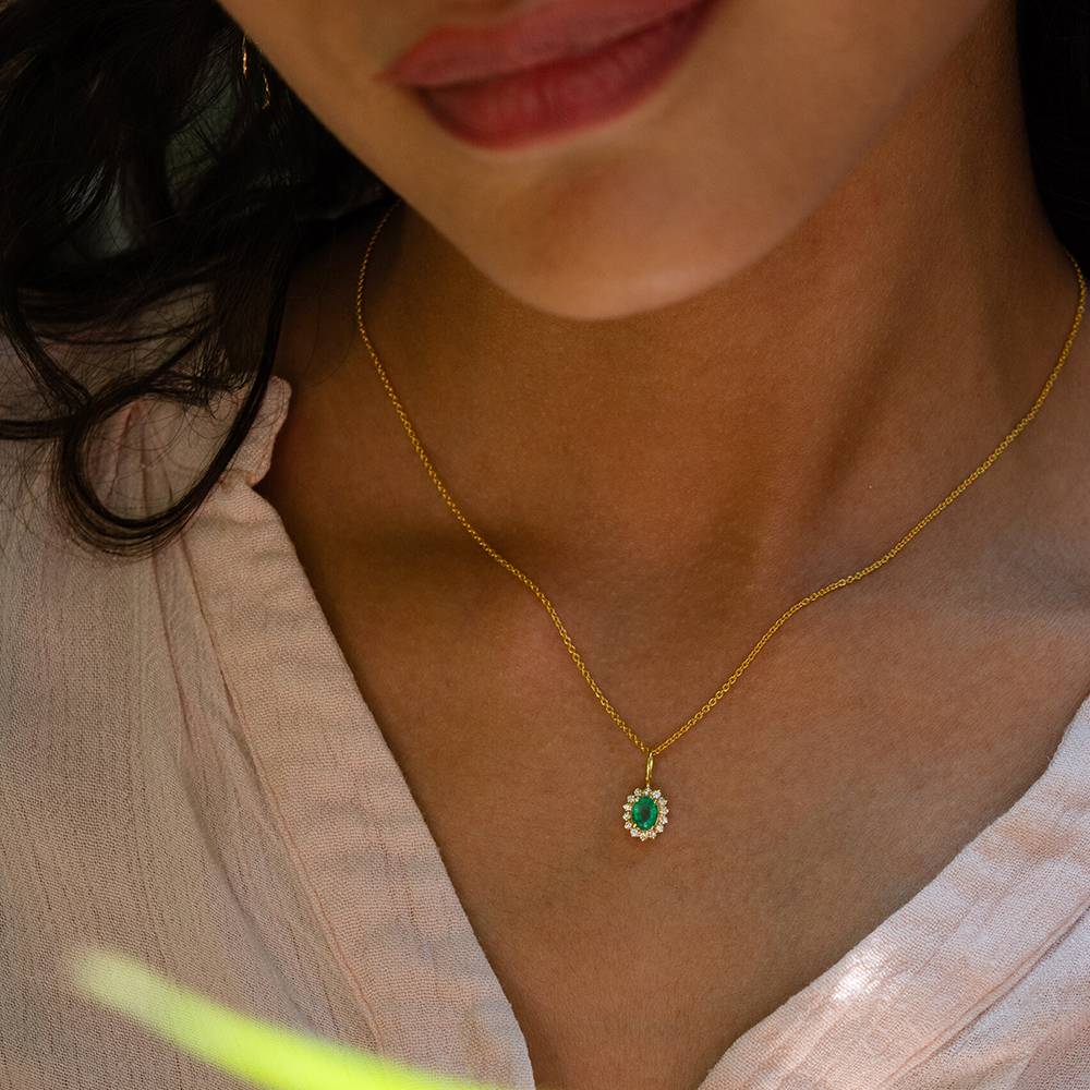 Radiant Diamond & Emerald 18K Gold Pendant : GHCUDICSPE-7209