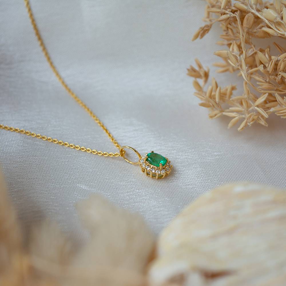 Radiant Diamond & Emerald 18K Gold Pendant : GHCUDICSPE-7209