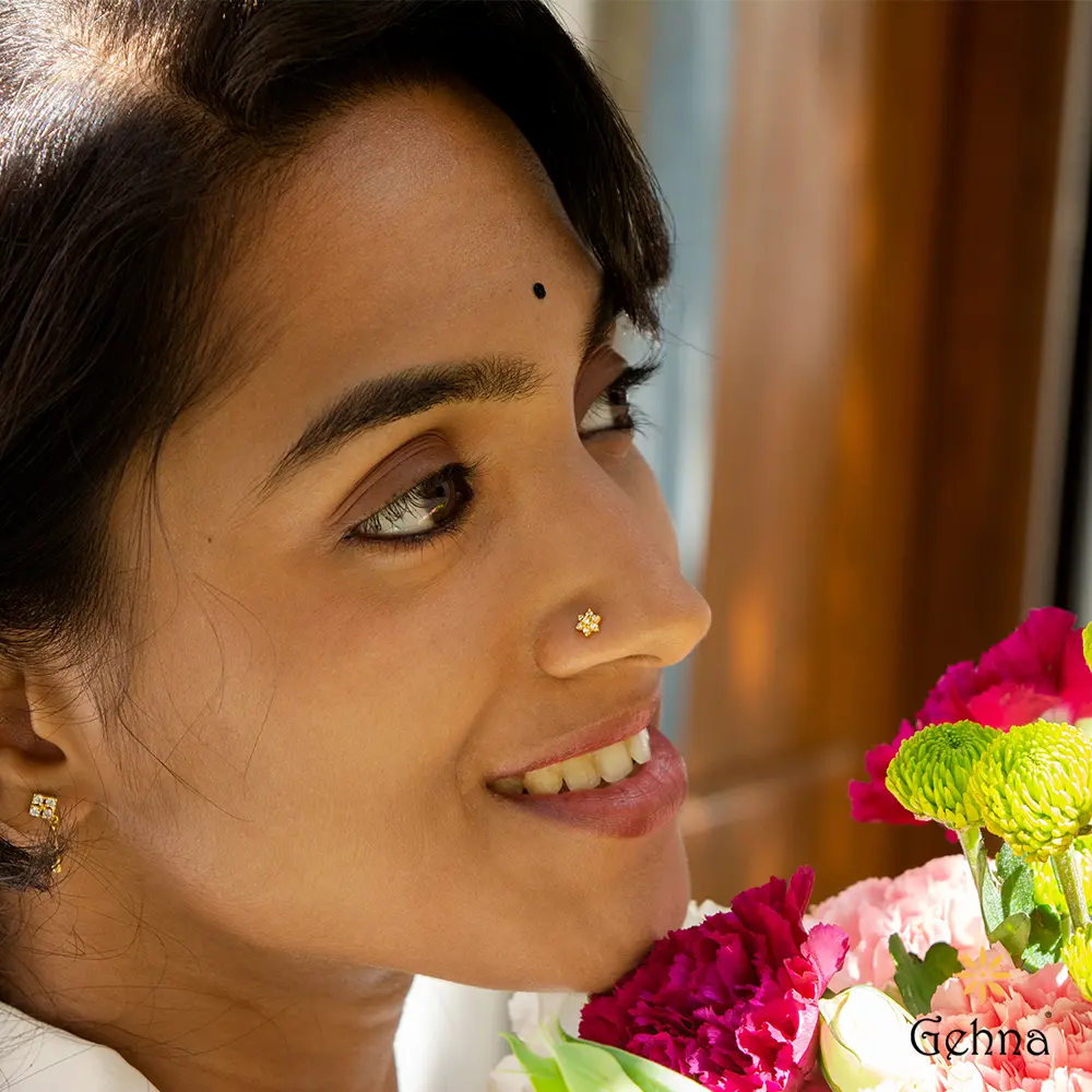 Floral Diamond 22K Gold Nosepin : GHCUDINP-2857