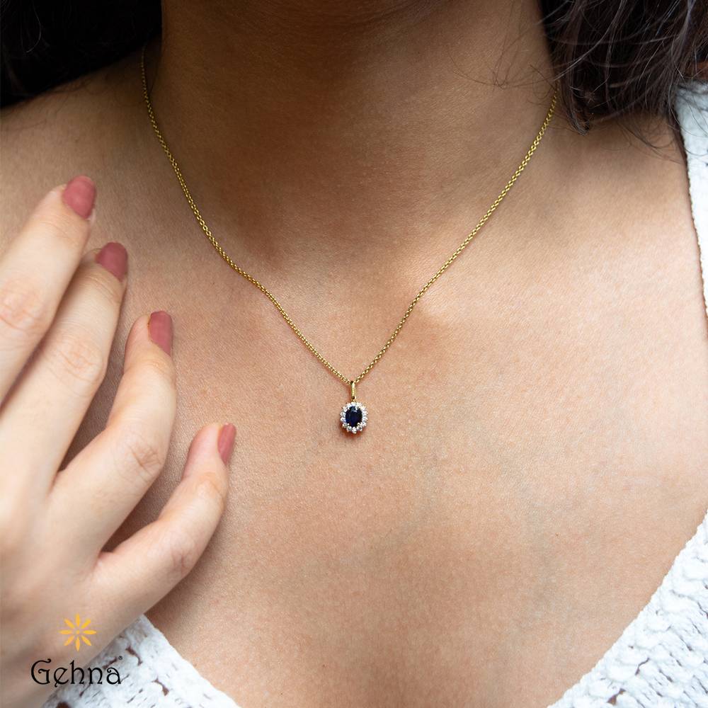 Captivating Blue Sapphire And Diamond 18K Gold Pendant : GHDICSPE-4721