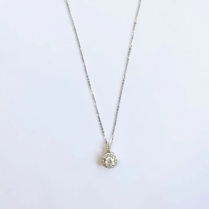 Filigree 0.80Ct Halo Pendant : GJPD0014