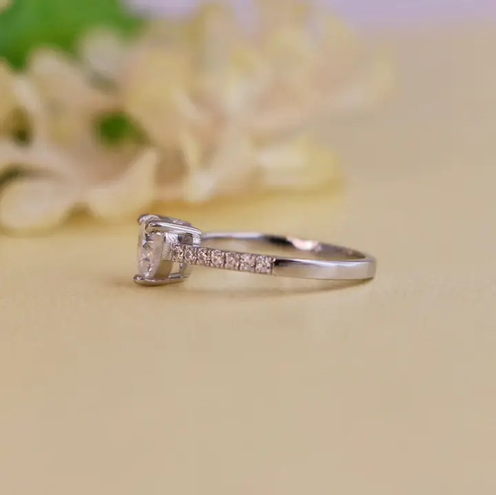 Prism 1Ct Moissanite Engagement Ring : GJRG0014