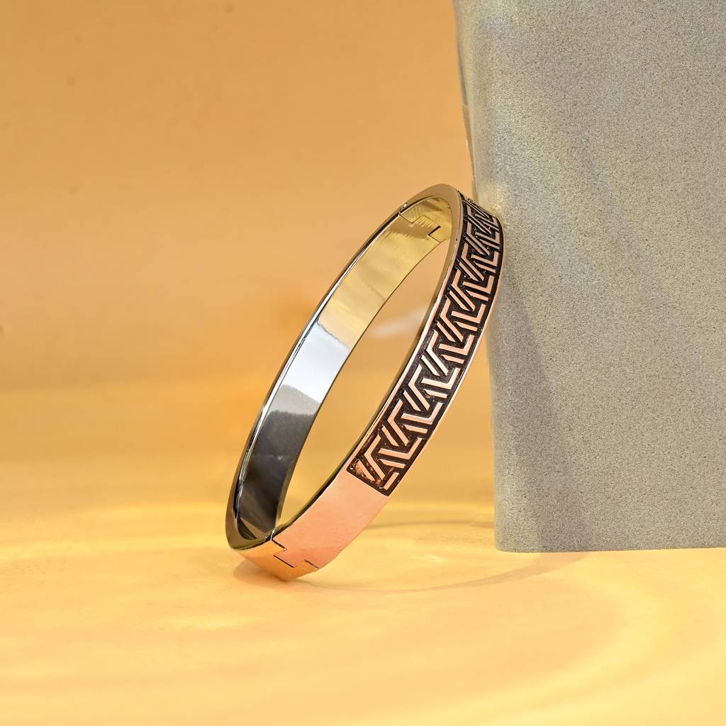 Chic Rose Gold Kada : GK36