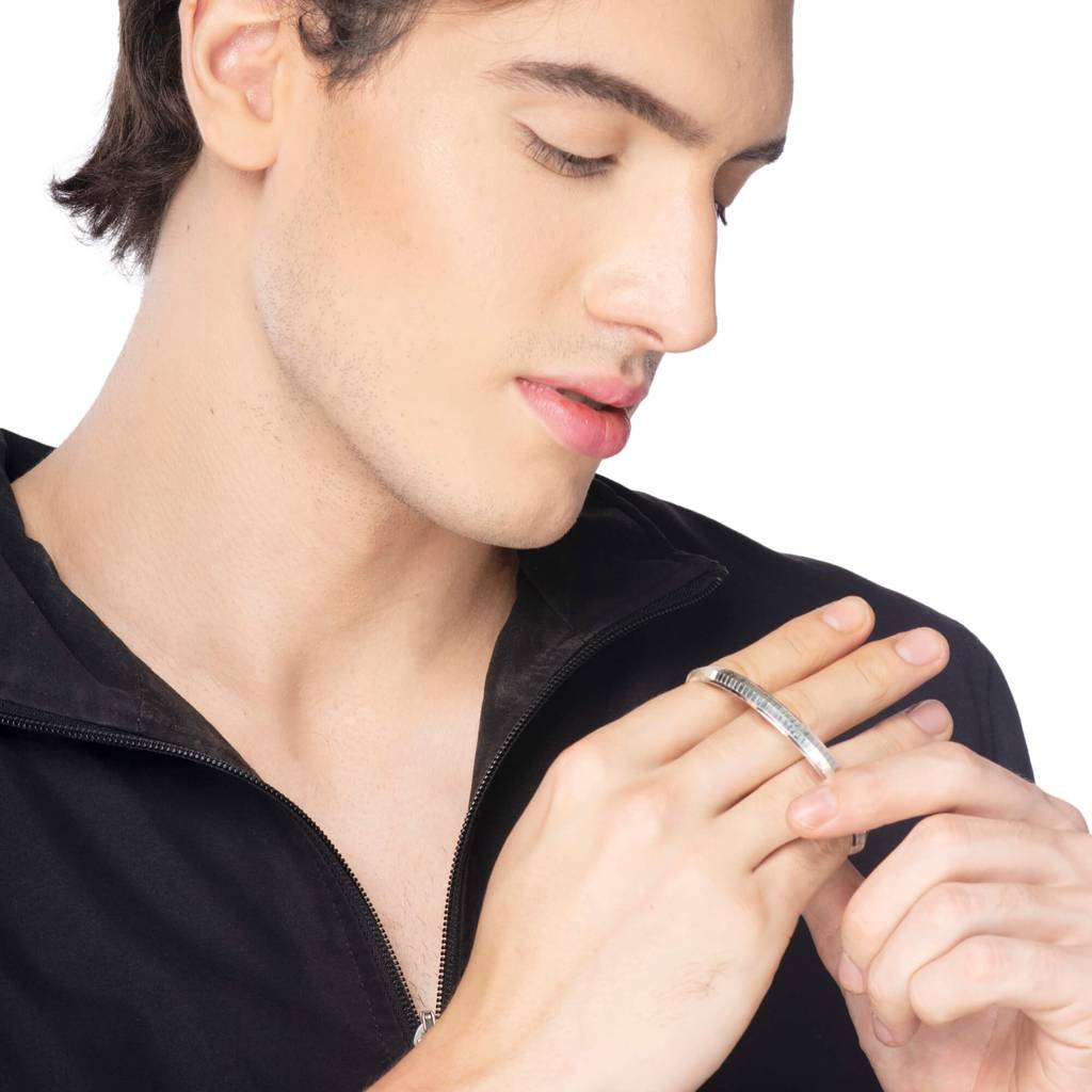 Silver Regal Kada