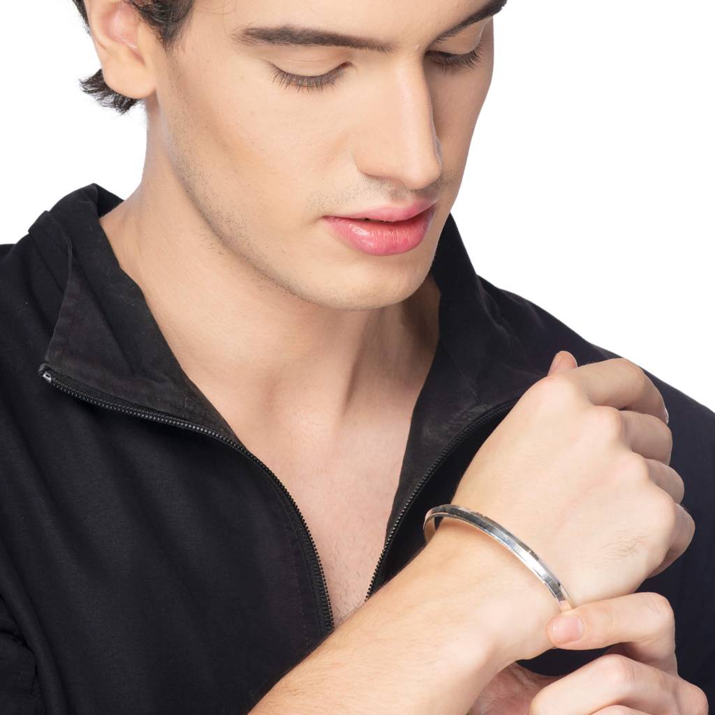 Signature Silver Kada