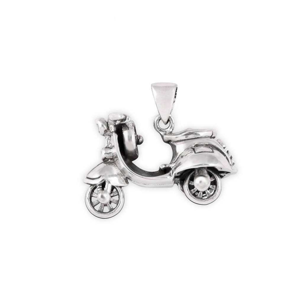 Vespa Enthusiast'S Silver Keepsake Silver Locket