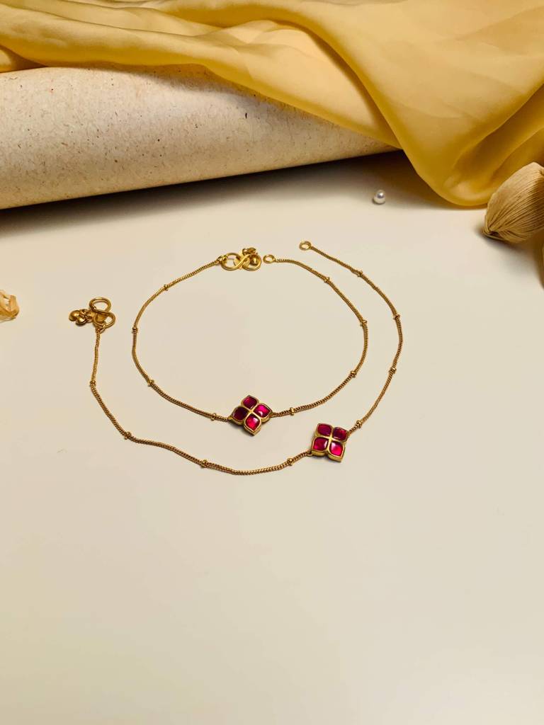 High Quality Gold Plated Flower Anklets : GPAnkBlock