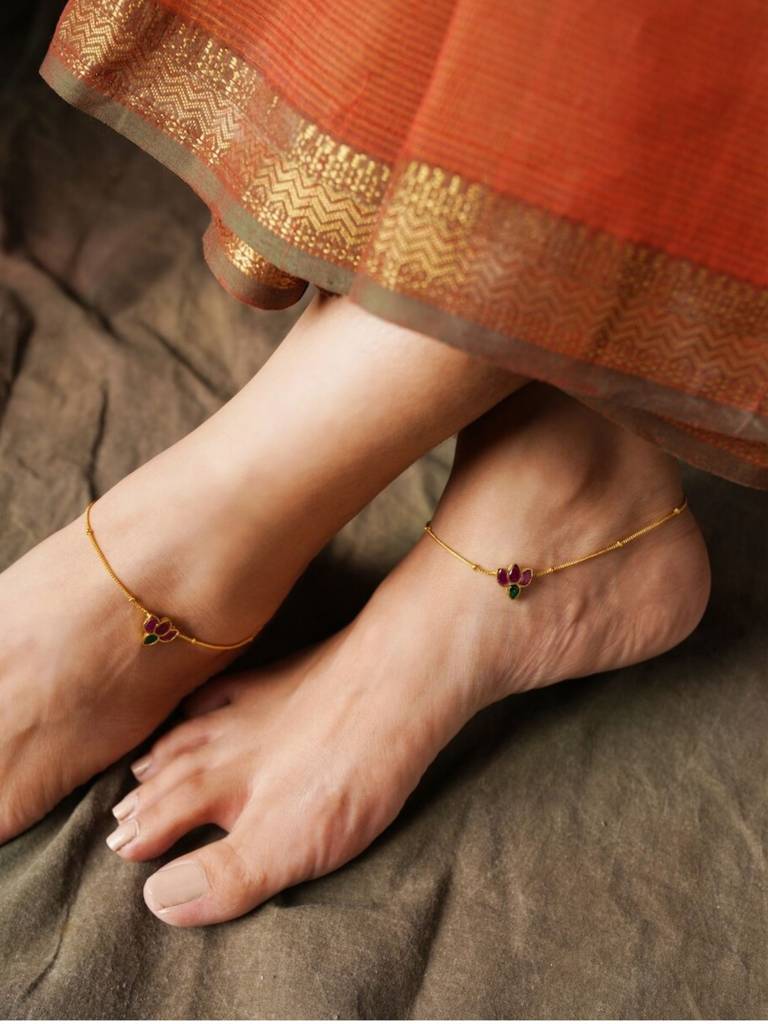 Latest Gold Plated Anklets : GPAnkLotus