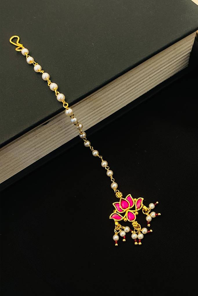 High Quality Gold Plated Ad Maangtikka : GPMGPKLotus