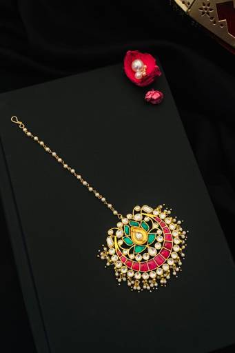Elegant Pachi Kundan Gold Plated Maangtikka For Brides : GPMGPKMultiFlowerPink