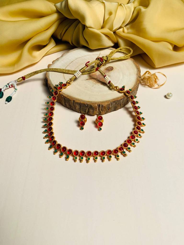 Gold Plated Kemp Stones Beaded Neckalce : GPNCStella