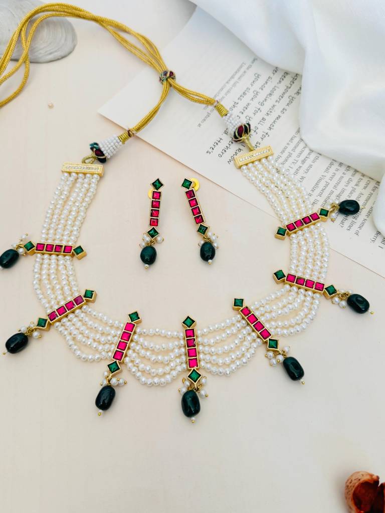 Sophisticated Gold Plated Pachi Kundan Choker Necklace-Gpsjchokernoorr01 : GPSJChokerNoorR01