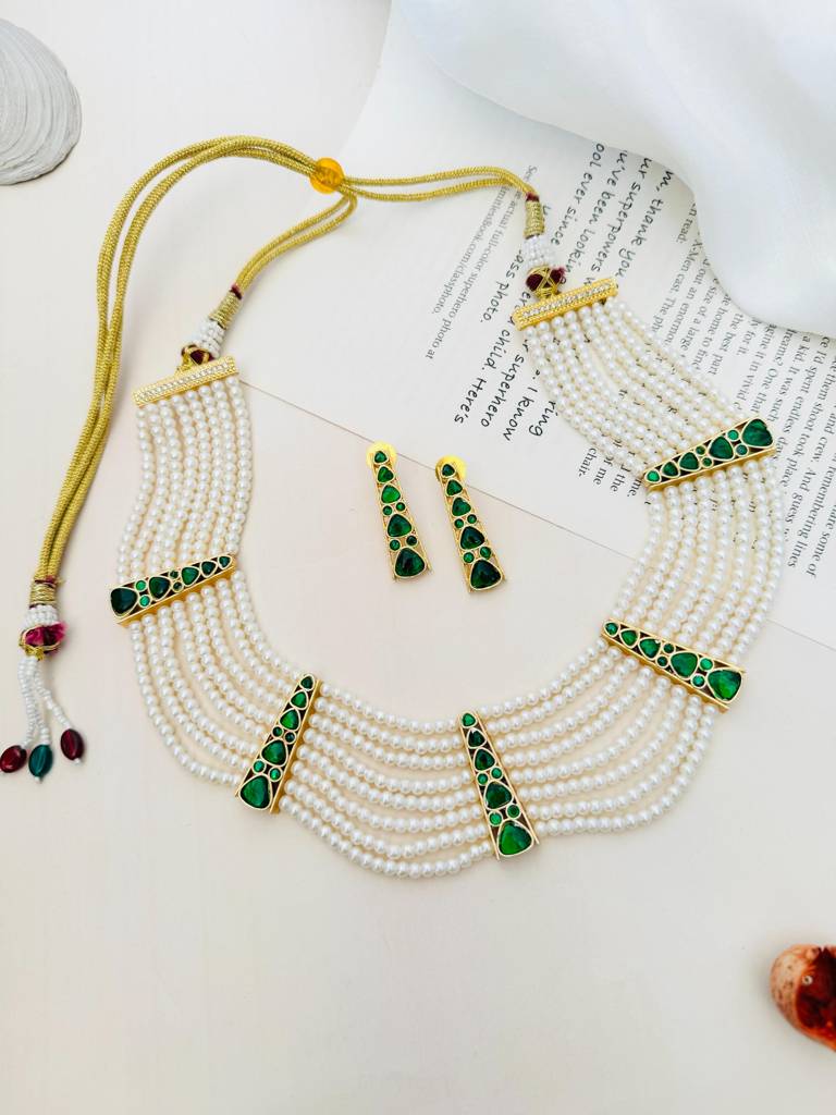 Sophisticated Gold Plated Pachi Kundan Choker Necklace-Gpsjchokertajr01 : GPSJChokerTajR01