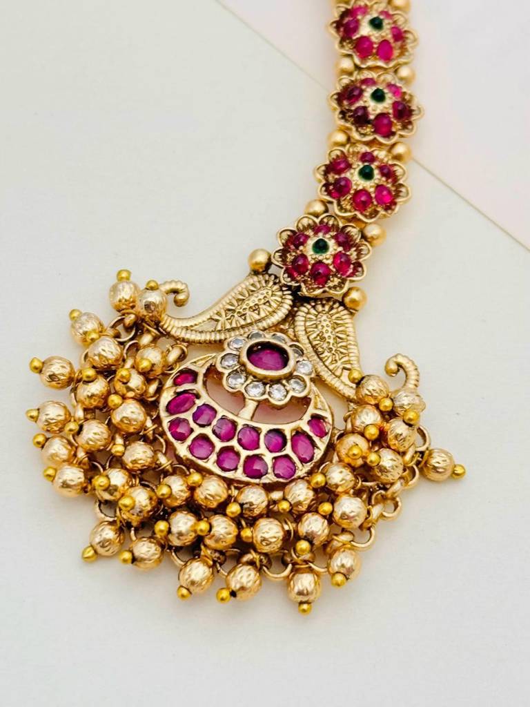 Gold Plated Kempstones Studded And Beaded Temple Maang Tikka : GPTJSGCMG01