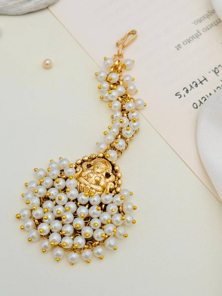 South Indian Style Maang Tikka With Kemp Beads And Gold Polish : GPTJSGCMG05