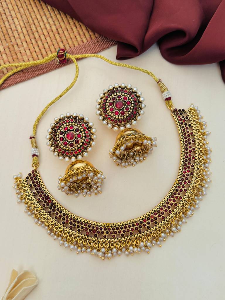Sophisticated Gold Plated Temple Jewellery Set-Gptjvsmnc02R01 : GPTJVSMNC02R01