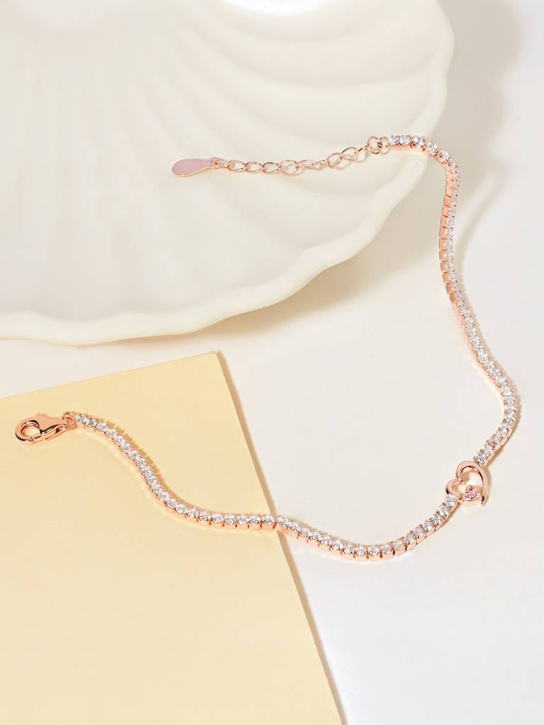 Radiant Rose Gold Tennis Bracelet With A Heart Solitaire. : GZLB2057