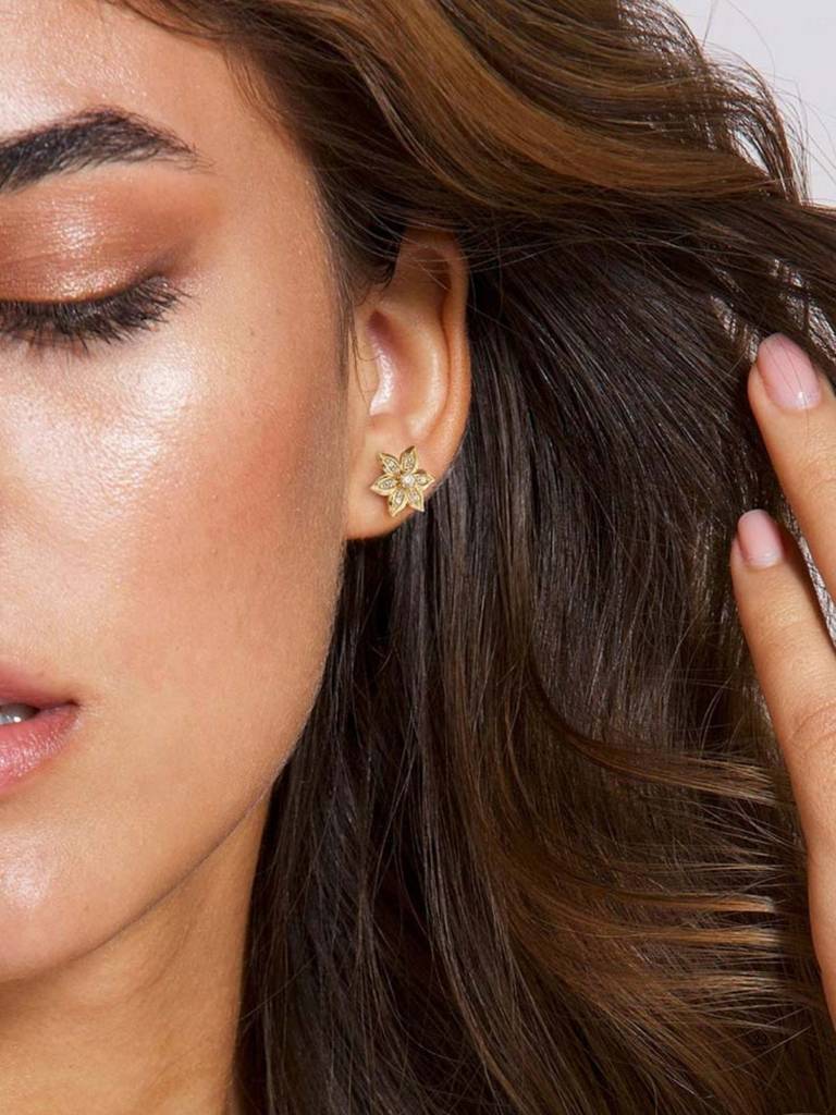 925 Sterling Silver Gold Plated Flower Stud Earrings For Women & Girls : BRDFSG1