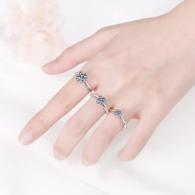 2 Ct Starry Solitaire Round Moissanite Ring : BX240-J-2ct