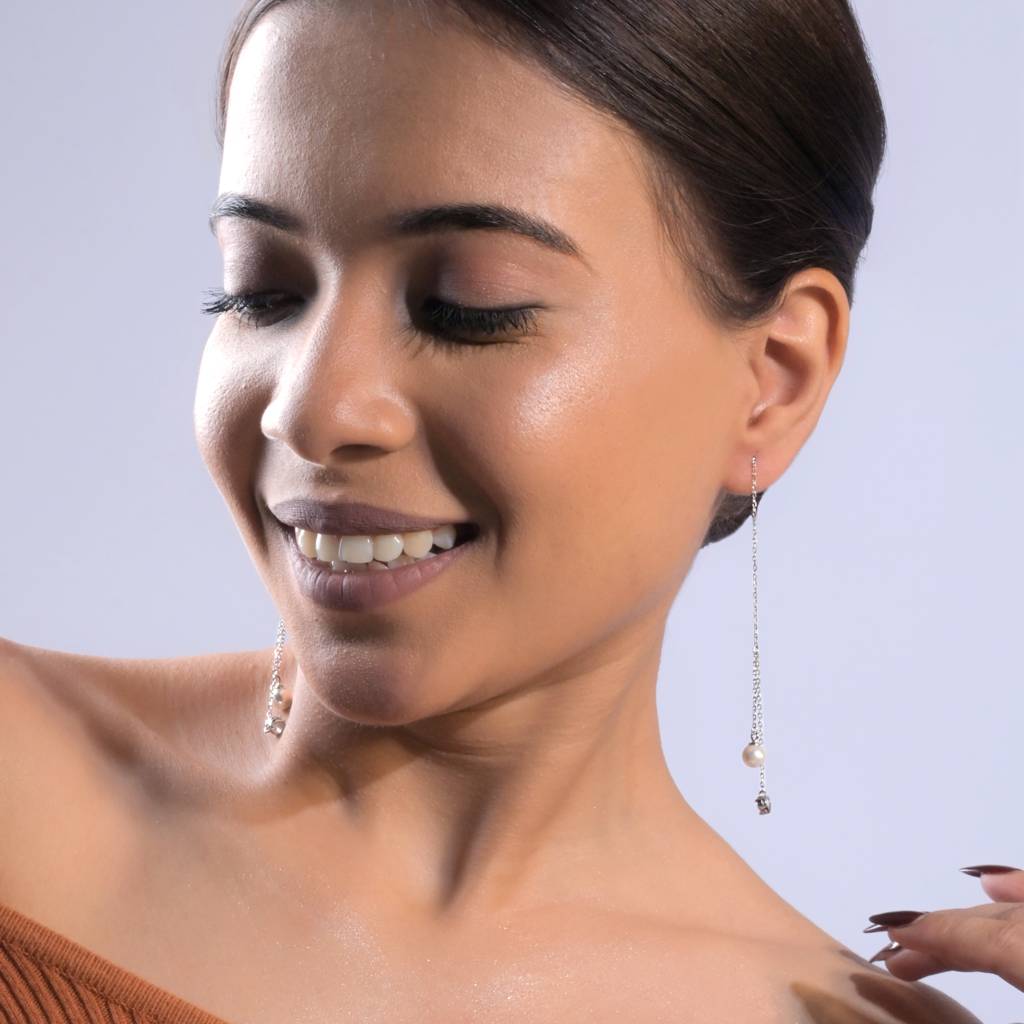 Pearl Threader Earrings : HIER1295