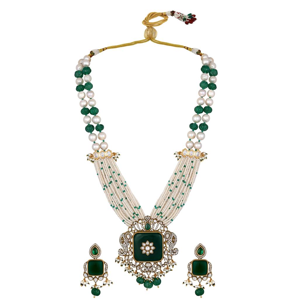 Micron Gold Polish Onyx-Mosanite Necklaces : HRNS-254