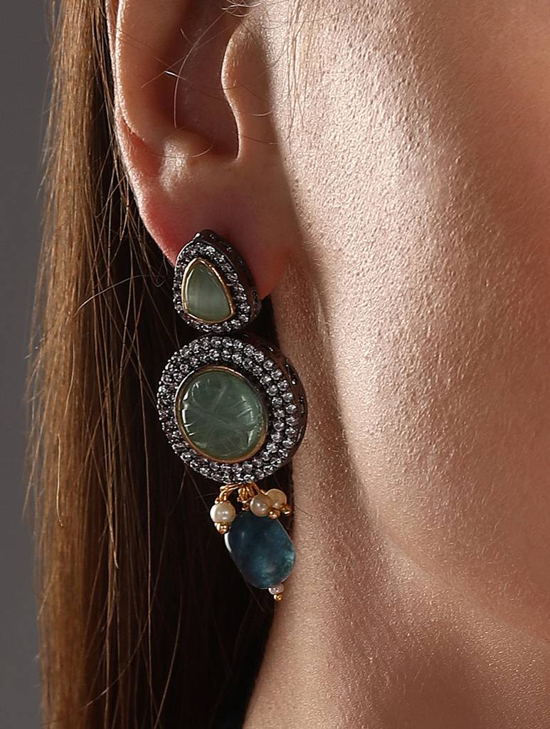 Micron-Gold Polish Onyx Tumbles Mosanite Necklaces : HRNS-274