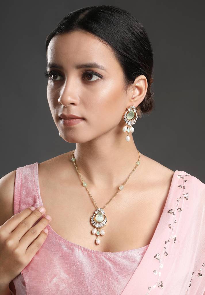 Gold Polished Mosanite Kundan Polki-Pendant Set : HRNS285