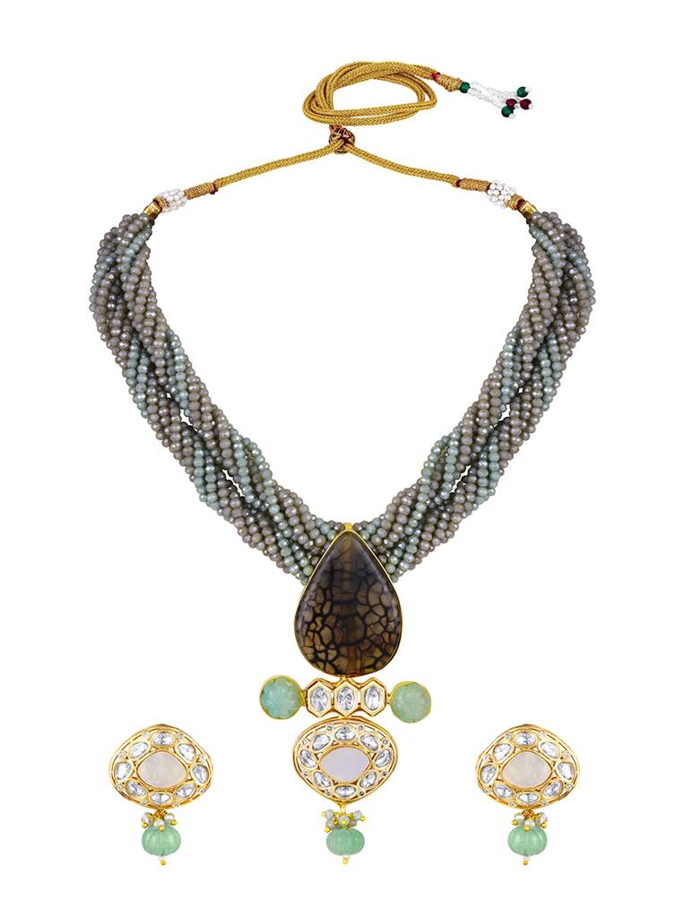 Micron Gold Polish Italian Crystal Onyx Mosanite Necklaces : HRNS303