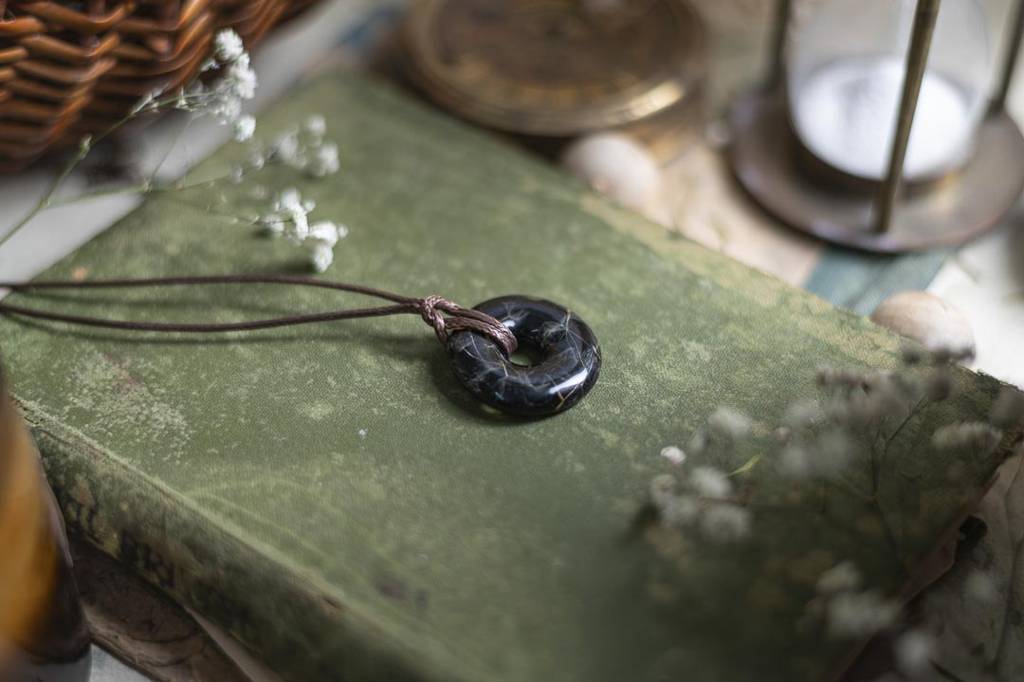 Halo Of Stardust Necklace : LA-FF-HS