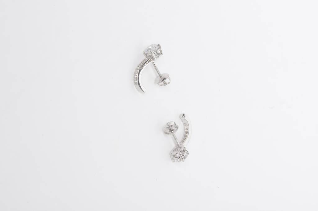 925 Sterling Silver Swiss Zirconia Hoop Amy Earring With Screw Back Gift For Women And Girls : CSWZHDE6