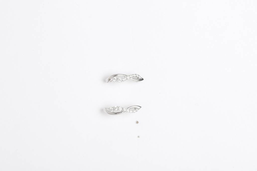 925 Sterling Silver Swiss Zirconia Hoop Elise Earring With Screw Back Gift For Women And Girls : CSWZHDE4