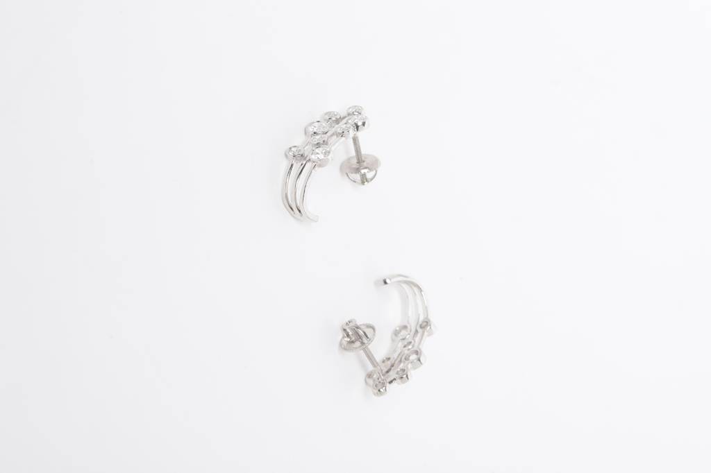 925 Sterling Silver Swiss Zirconia Hoop Juno Earring With Screw Back Gift For Women And Girls : CSWZHDE30