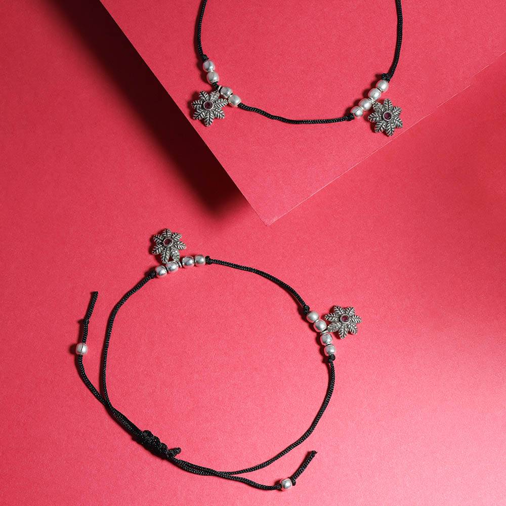 Silver 92.5 Black Thread Flower Anklet : Silver 92.5 Black Thread Flower Anklet : Silver 92.5 Black Thread Flower Anklet