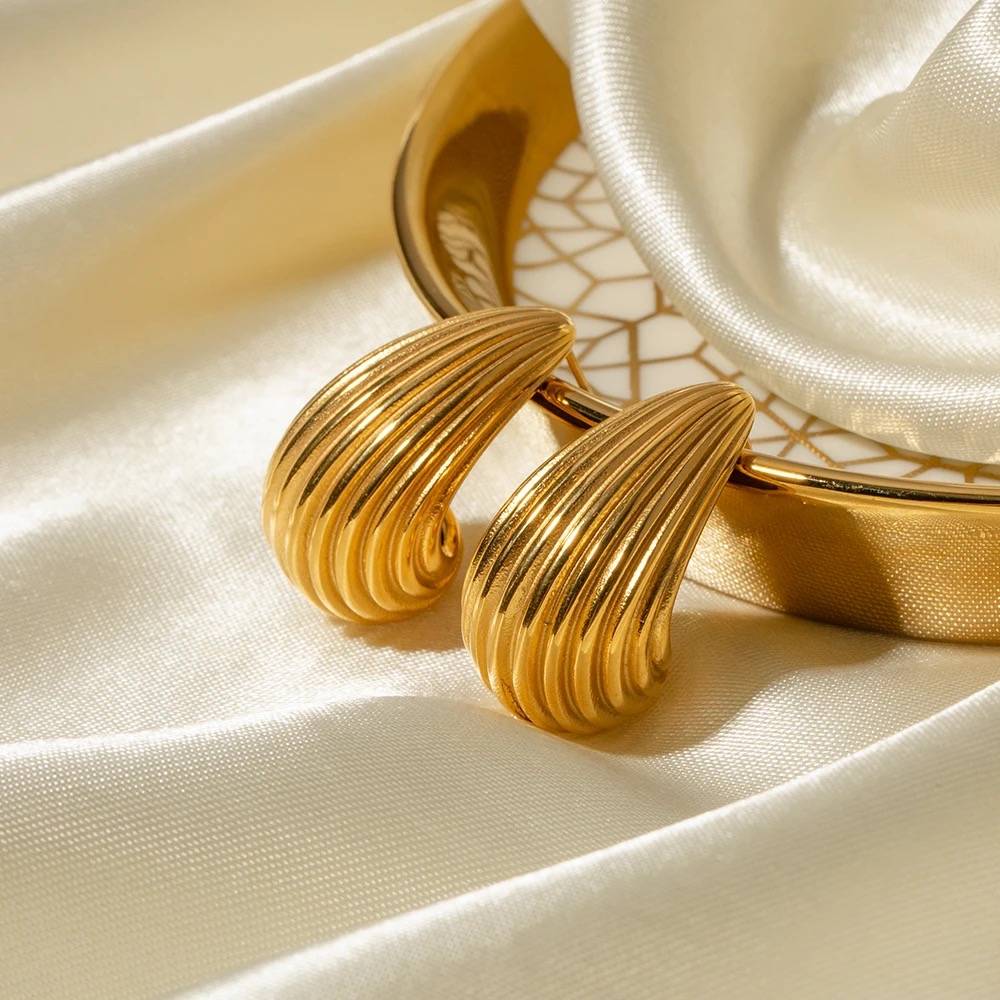 18Kt Gold Plated Textured Chunky Waterdrop Earrings, Tira : INTIRA-G