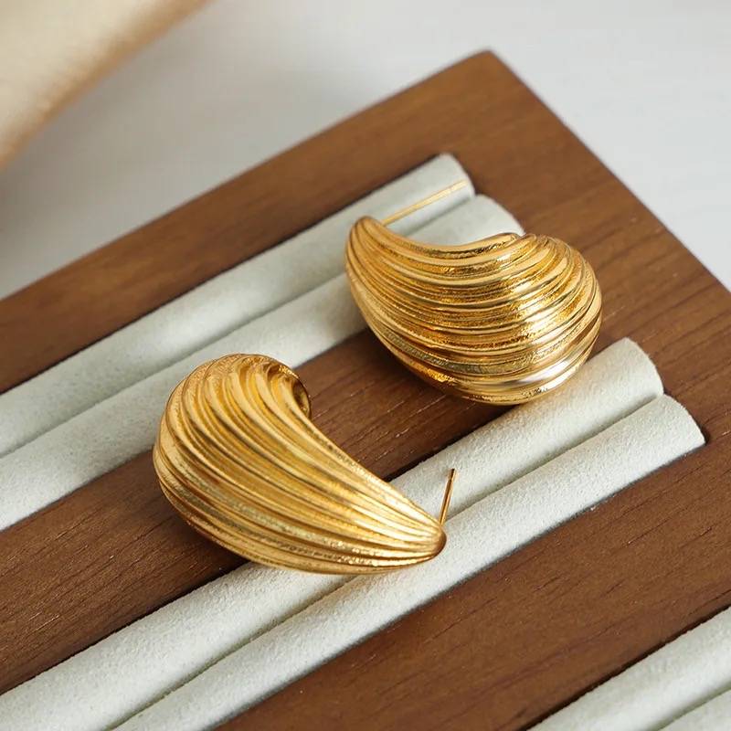 18Kt Gold Plated Textured Chunky Waterdrop Earrings, Tira : INTIRA-G