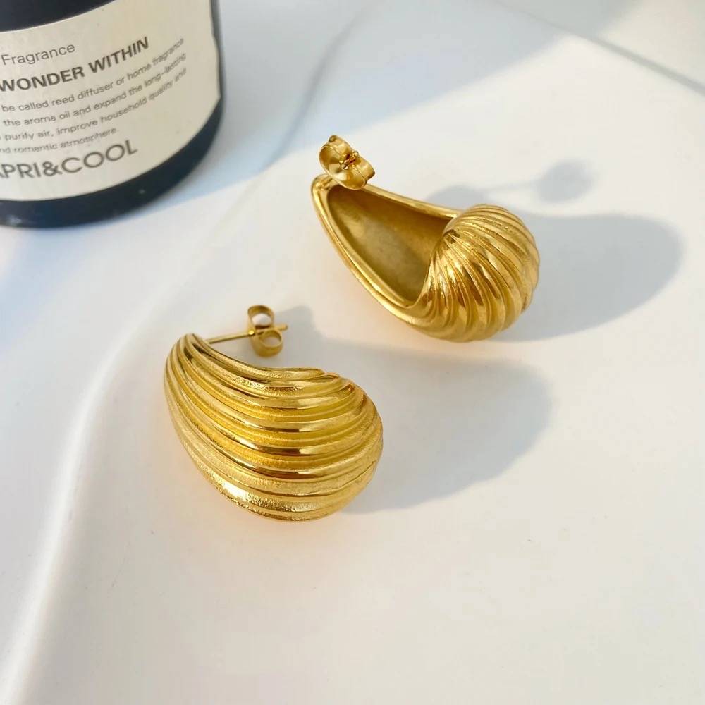 18Kt Gold Plated Textured Chunky Waterdrop Earrings, Tira : INTIRA-G
