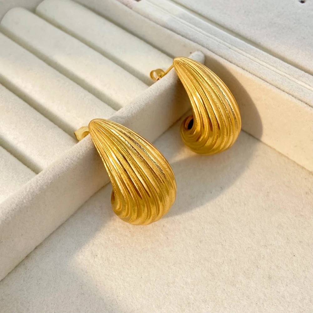 18Kt Gold Plated Textured Chunky Waterdrop Earrings, Tira : INTIRA-G