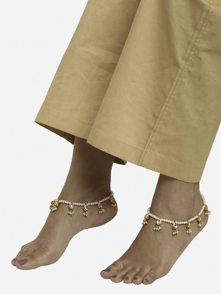 White Anklets (Set Of 2) : RUBYM92