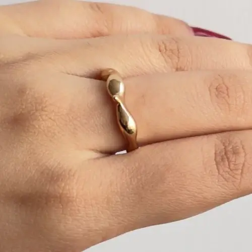 Tfc Sleek Gold Plated Adjustable Ring : 30052