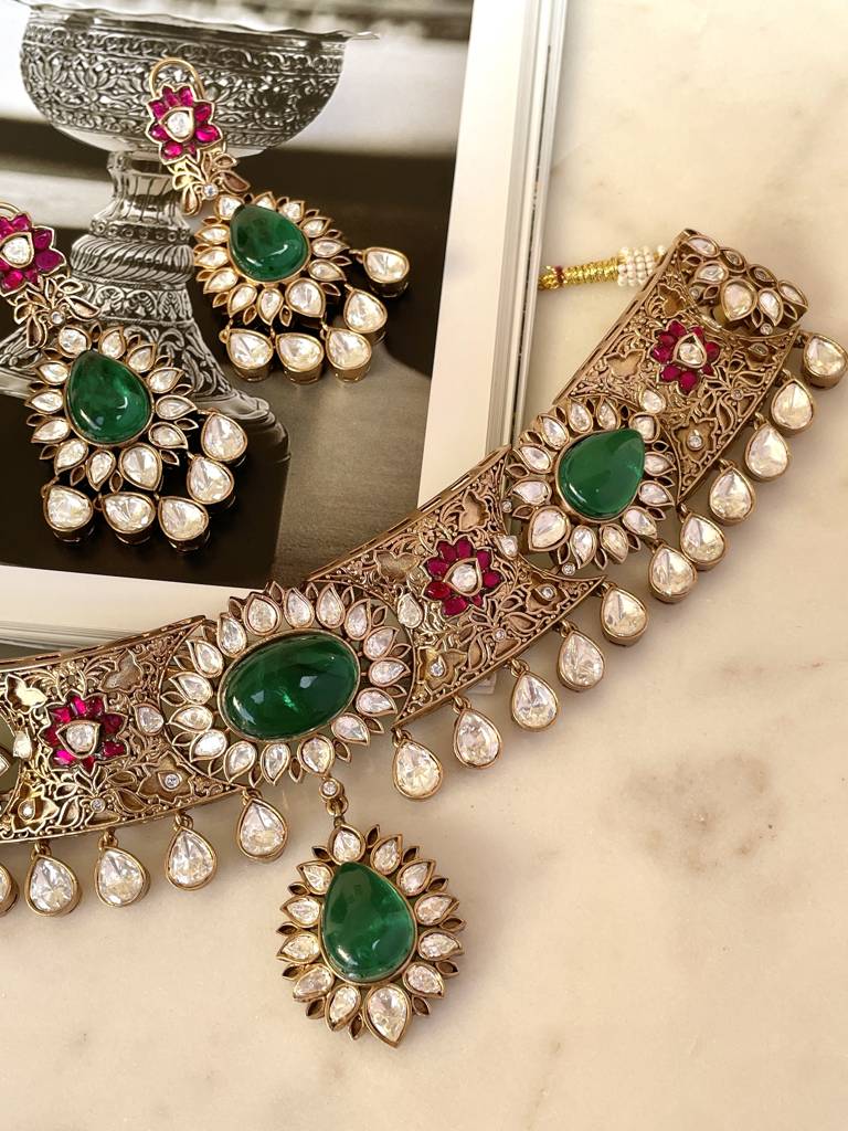 Amina Necklace Set : NK256