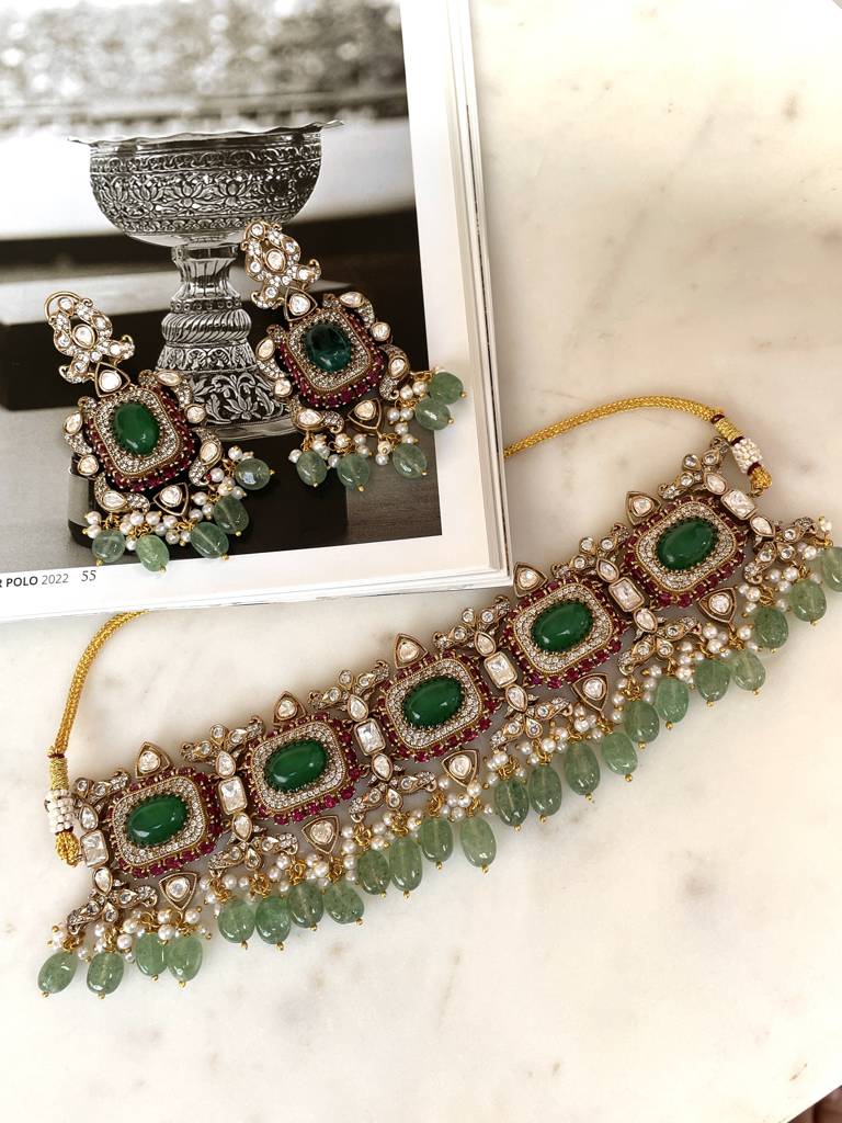 Samaira Choker Necklace Set : NK252