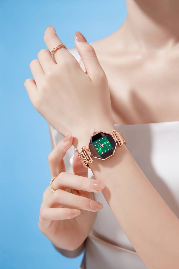 Giordano Dress Watch For Women Â Rose Gold Finish, Diamond Accented Octagonal Dial & Stainless Steel Strap-Gz- : GZ-60096-33