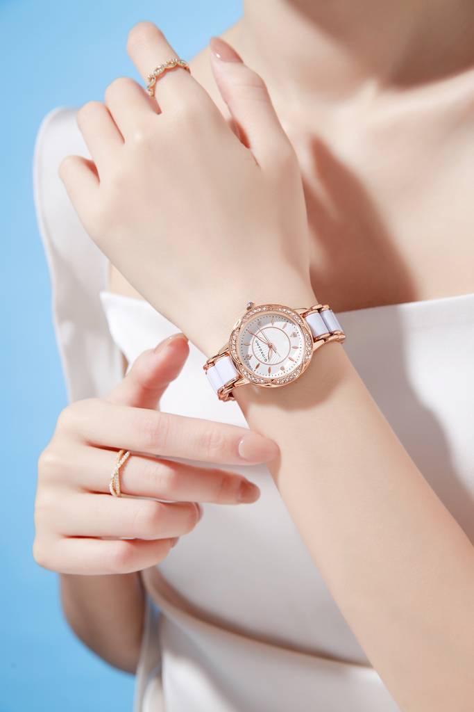 Giordano Flower Case Watch For Women With Crystal-Studded Bezel, Diamond Hour Markers & Dual Tone Stainless Stra : GZ-60095-33