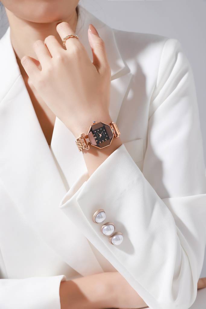 Giordano Dress Watch For Women Â Rose Gold Finish, Diamond Accented Octagonal Dial & Stainless Steel Strap-Gz- : GZ-60096-11