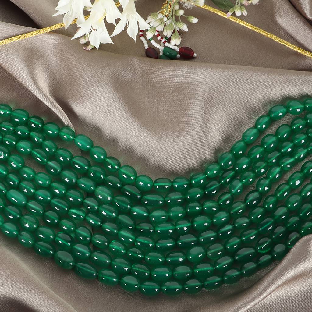 Emerald Green Radiance Multilayer Beaded Choker : RMQJ0217
