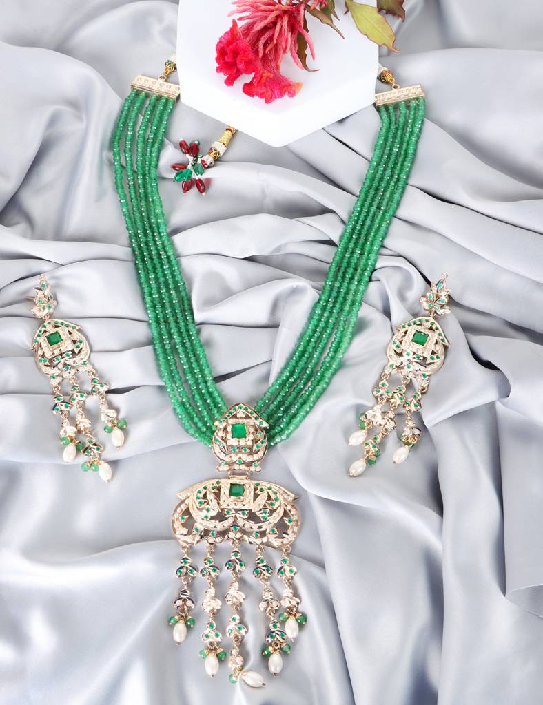 Heritage Jadau Necklace With Emerald Green Beads : RMQJ0240