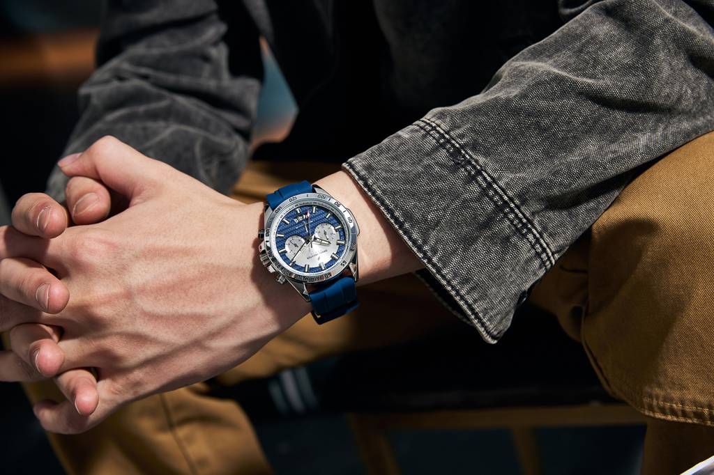 Daniel Hechter Paris Pantheon Collection Pantheon Collection Unique Multifunctional Watch For Men With Textured R : DHM1010-03